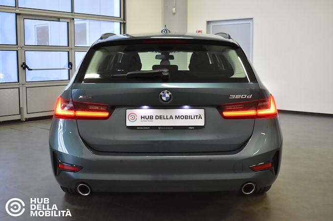 BMW 320d 48V xDrive Touring Business Advantage